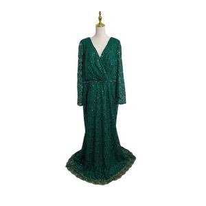 Mac Duggal #68016 Emerald Green Beaded Embroidery Illusion Sleeve Dress Size 22